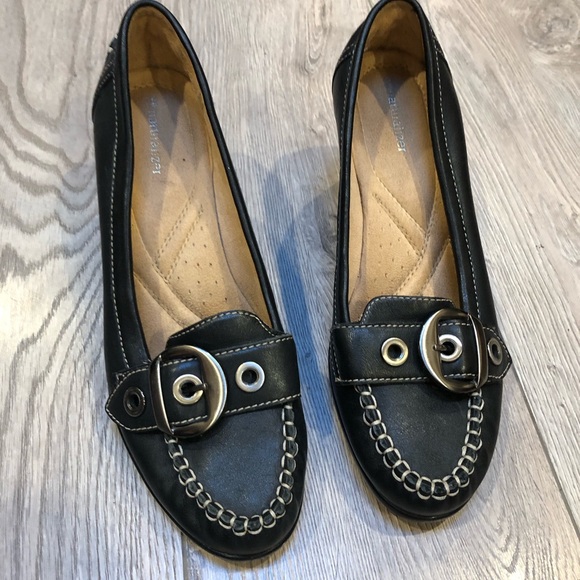 Naturalizer leather black buckle shoe - Picture 2 of 2
